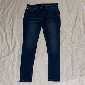Girls jeans .